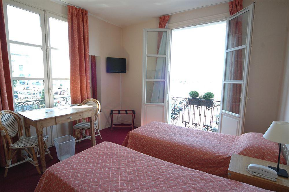 Cristal Hotel Restaurant - Logis Hotels Saumur Luaran gambar