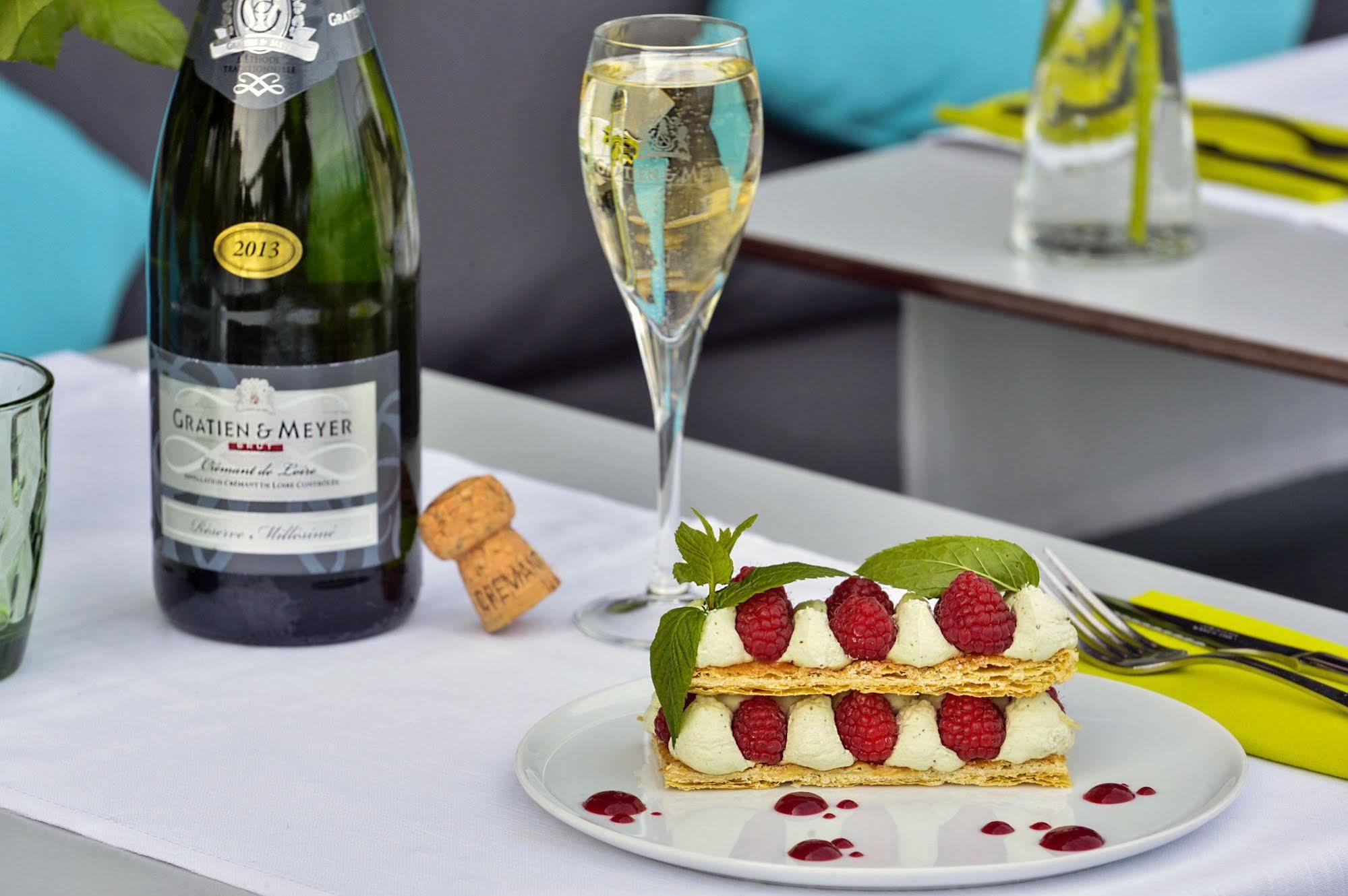 Cristal Hotel Restaurant - Logis Hotels Saumur Luaran gambar