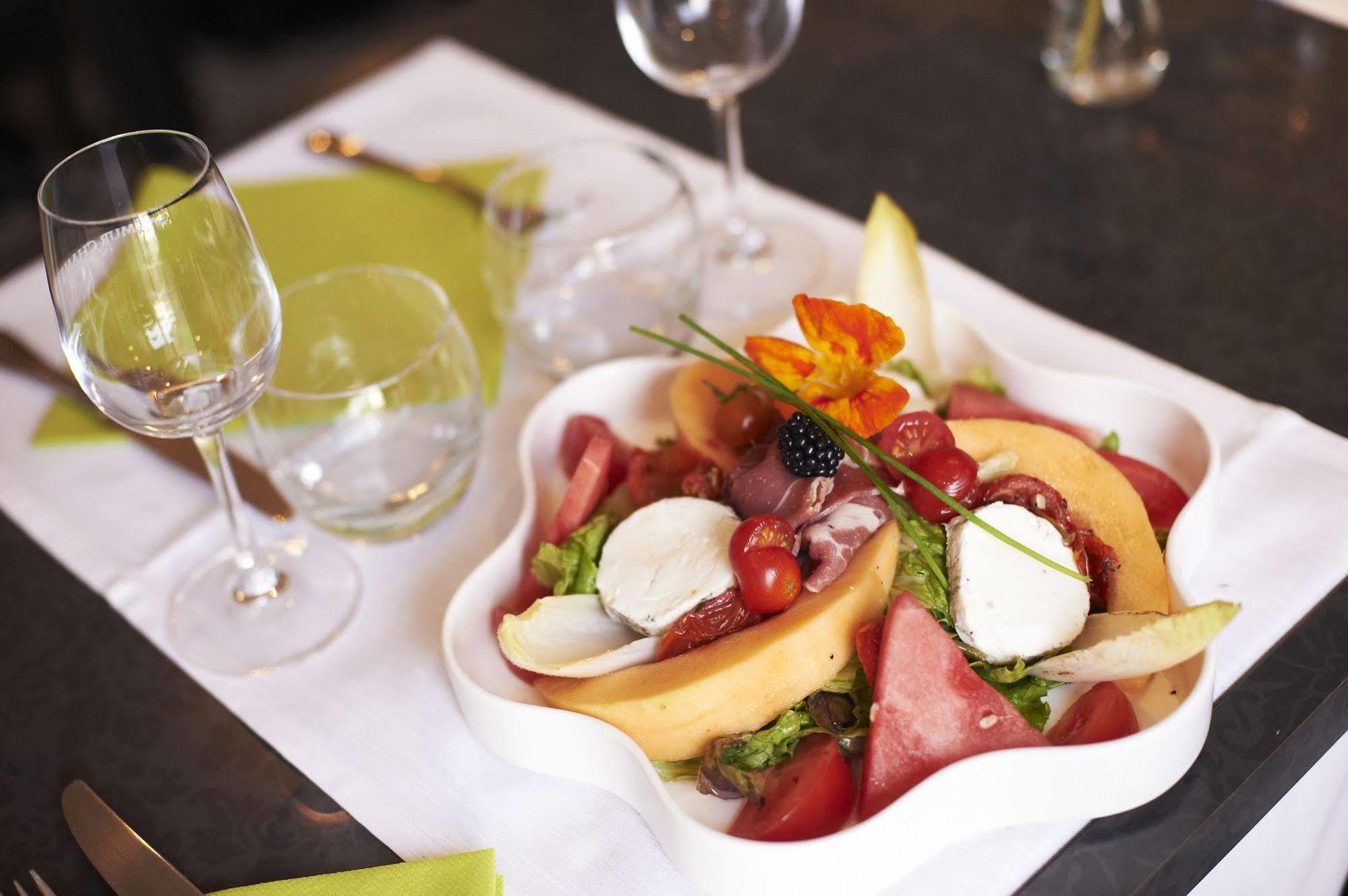 Cristal Hotel Restaurant - Logis Hotels Saumur Luaran gambar